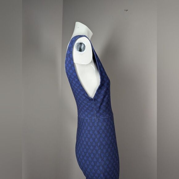 Farm Rio Blue Boho Print Jumpsuit Size Medium Stretchy Flare Leg One Piece - Picture 4 of 12